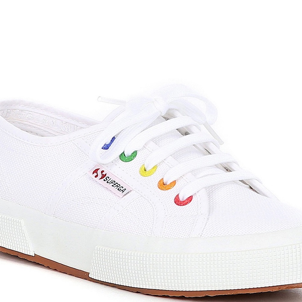 NWT | Superga 2750